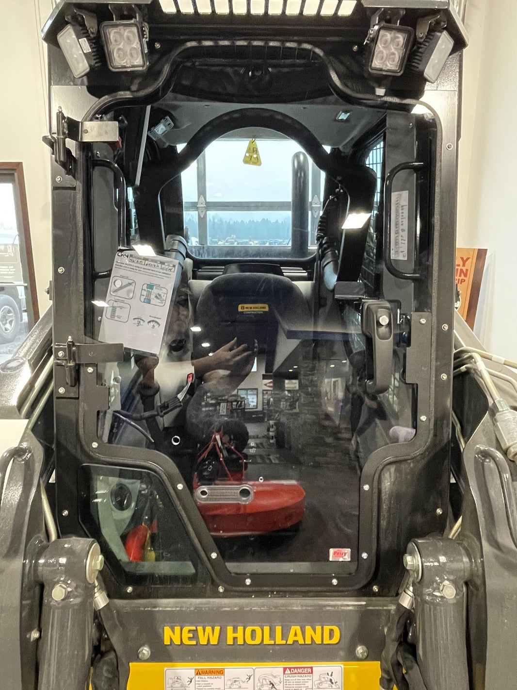 Perry Loader Case & New Holland Track Loader – The Perry Company